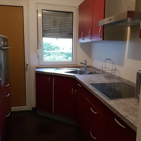 Apartment In 7