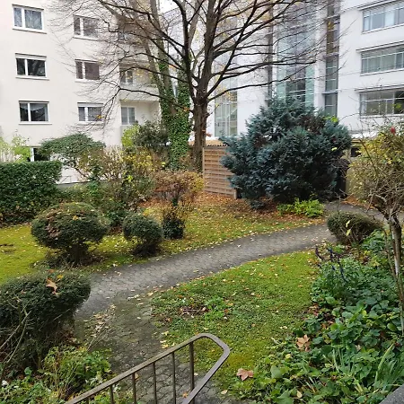 In 7 Stuttgart