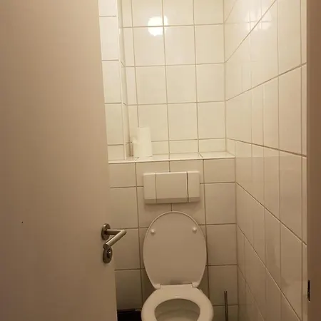 In 7 Apartment *